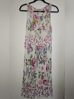 Bila  Women's Floral Maxi Skirt - Pink on Cream